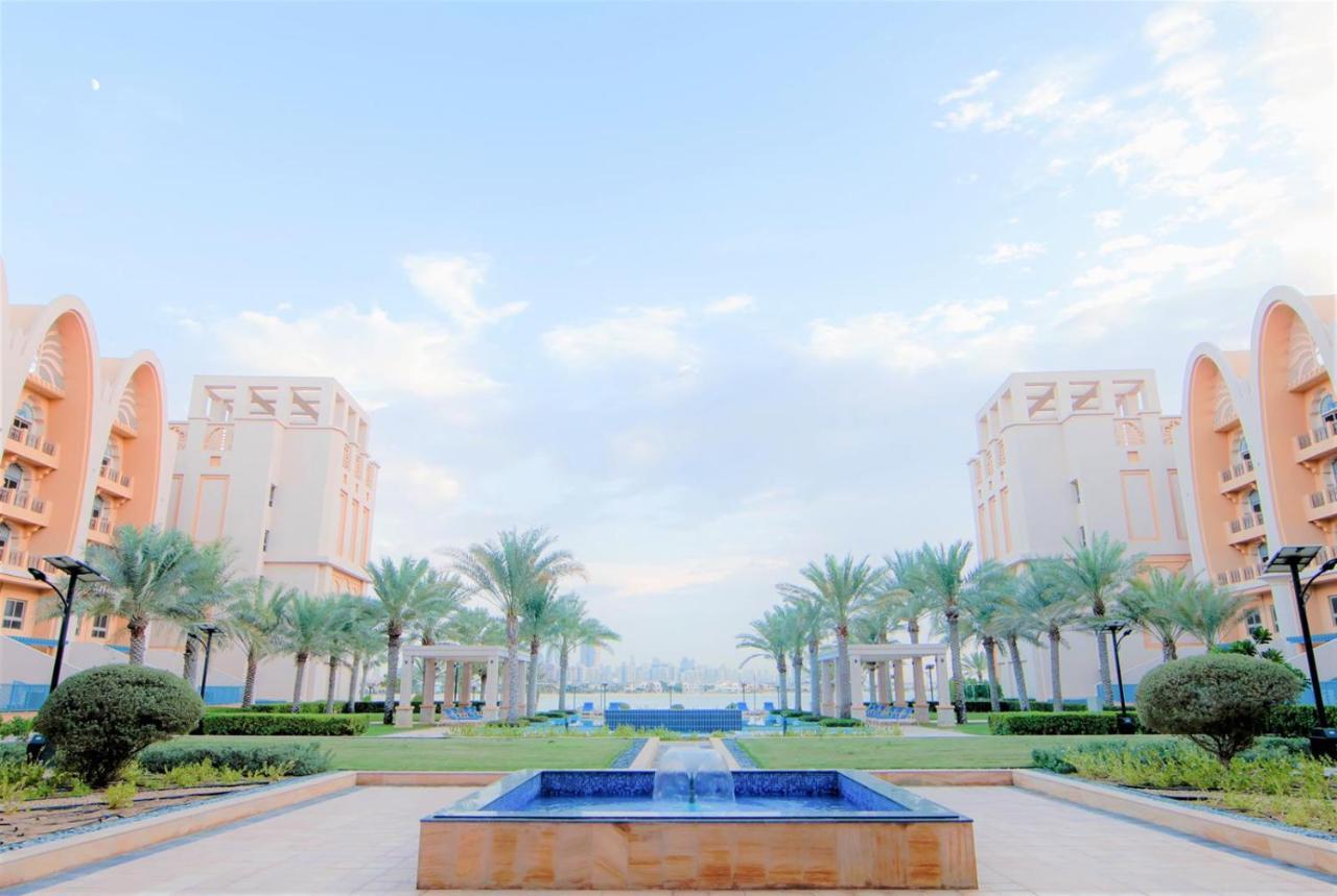 Simply Comfort In Sarai Palm Jumeirah Dubai Exterior foto