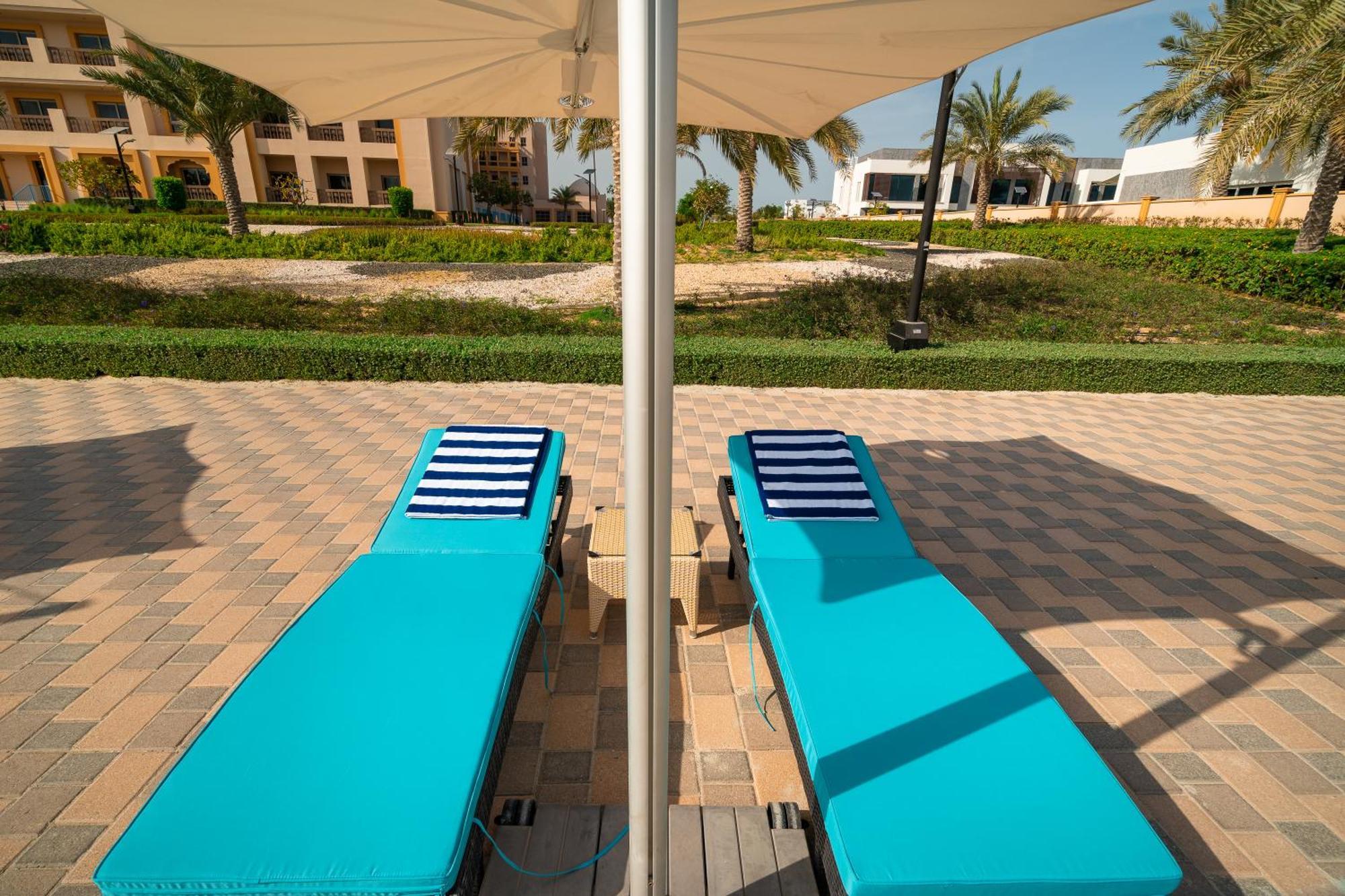Simply Comfort In Sarai Palm Jumeirah Dubai Exterior foto
